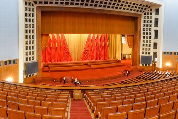 這場(chǎng)民營(yíng)企業(yè)座談會(huì)釋放重要信號(hào)，民營(yíng)企業(yè)的春天要來(lái)了？