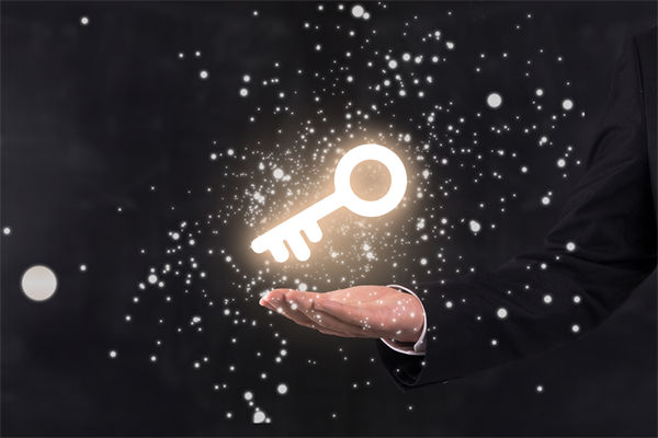 傳統(tǒng)戰(zhàn)略難破發(fā)展瓶頸，咨詢?nèi)绾沃ζ髽I(yè)開辟新航道？