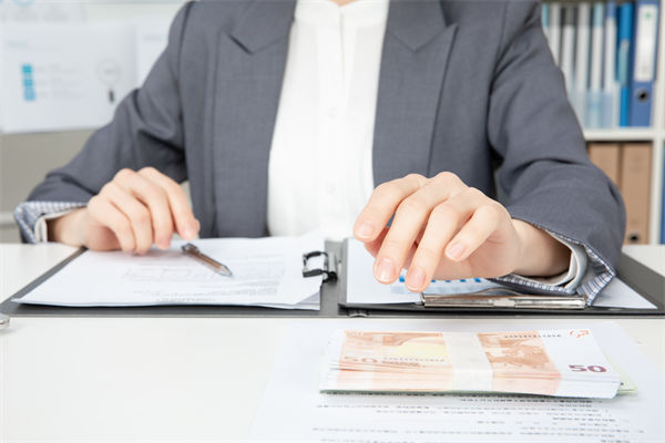 只談情懷不談錢？科學薪酬管理才是留住人才的王道！