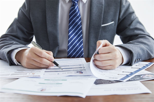 招聘效率低下，人力資源管理如何優(yōu)化流程精準(zhǔn)引才？