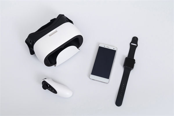 在滾動預(yù)算模式下，如何確保預(yù)算的連續(xù)性和前瞻性？