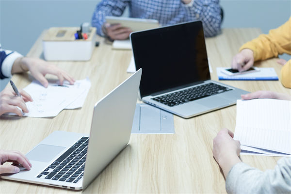 團(tuán)隊(duì)績效長期低迷，從績效管理角度怎樣實(shí)現(xiàn)強(qiáng)勢扭轉(zhuǎn)？