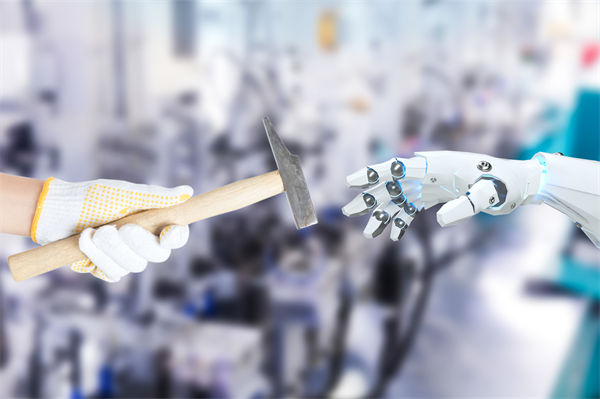 員工對數(shù)字化管理抵觸，推進遇阻，怎樣化解難題？