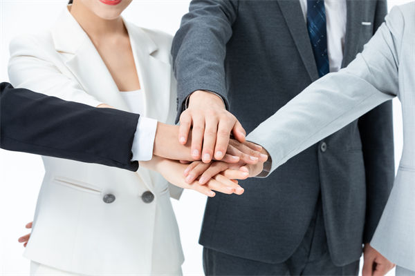 團(tuán)隊(duì)凝聚力薄弱，人力資源管理有何妙招增強(qiáng)向心力？