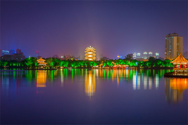 營銷轉化率低迷？濟南營銷咨詢公司如何精準打通獲客變現鏈路？