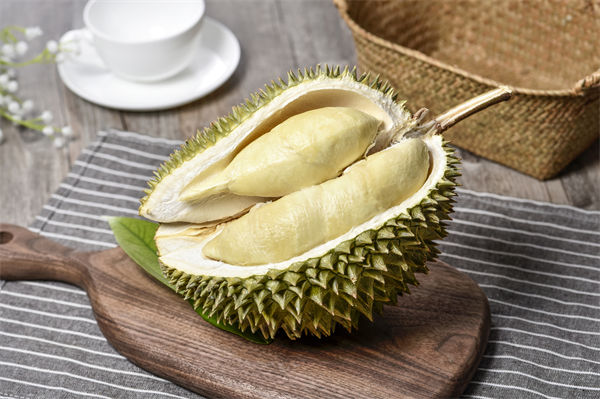 榴蓮價(jià)格暴跌50%，有人買了50箱，預(yù)算管理怎么看？