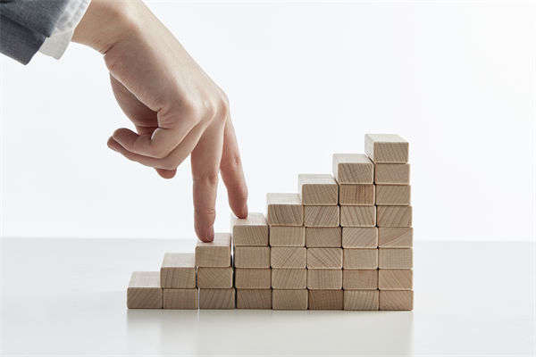 年度經(jīng)營計劃目標過高，怎樣合理拆解讓目標可達成？