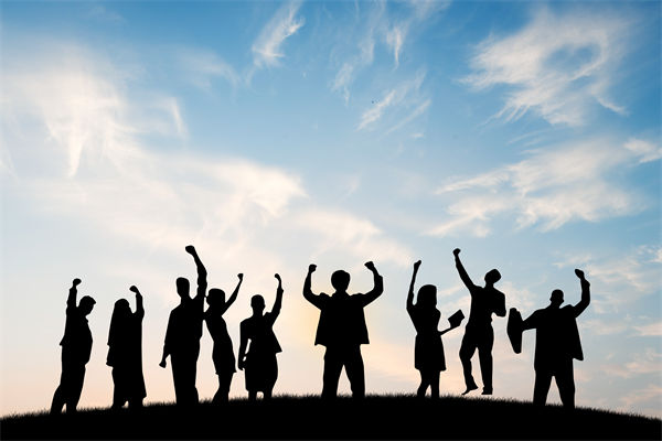 目標(biāo)年年改，是環(huán)境變太快還是規(guī)劃沒抓底層邏輯？