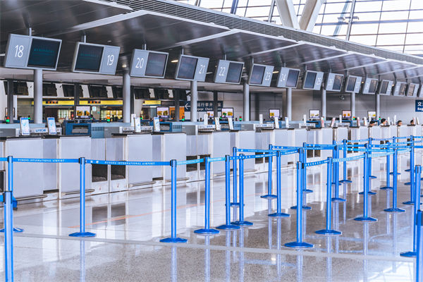 航班即將關(guān)閉艙門(mén)發(fā)現(xiàn)2人上錯(cuò)飛機(jī)，有何精益啟示？