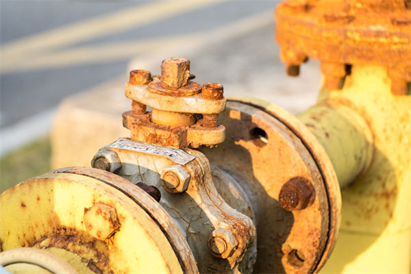 設(shè)備老化嚴(yán)重影響產(chǎn)能，制造業(yè)怎樣合理規(guī)劃設(shè)備更新？