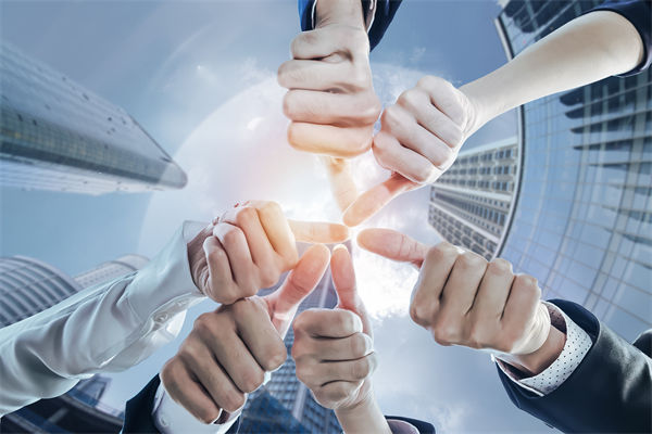 文化喊得響亮卻難聚人心，企業(yè)文化如何激活內(nèi)驅(qū)力？