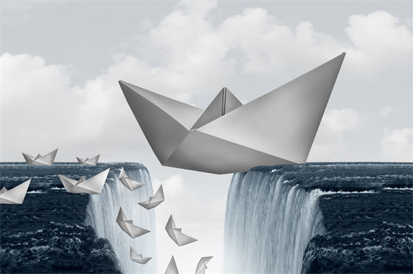 市場(chǎng)競(jìng)爭(zhēng)日趨激烈，戰(zhàn)略規(guī)劃如何協(xié)助構(gòu)建護(hù)城河？