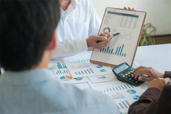 預(yù)算調(diào)整機(jī)制看似靈活，應(yīng)對(duì)市場(chǎng)變化為何仍顯滯后？