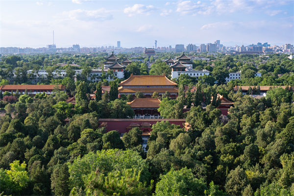 多家公司通知帶薪放假看閱兵，績(jī)效管理有何啟示？