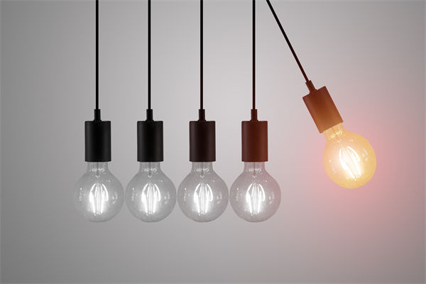 同質(zhì)化嚴(yán)重下，差異化品牌營(yíng)銷如何突出重圍逆襲？