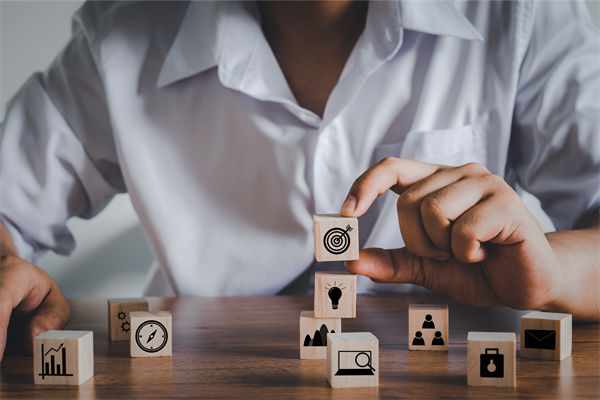 戰(zhàn)略目標(biāo)層層分解后，部門協(xié)同為何反成內(nèi)耗根源？