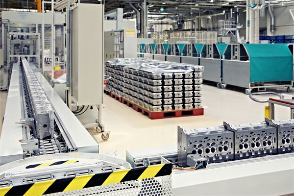 中小企業(yè)應(yīng)用精益生產(chǎn)，面臨哪些特殊挑戰(zhàn)與機遇？