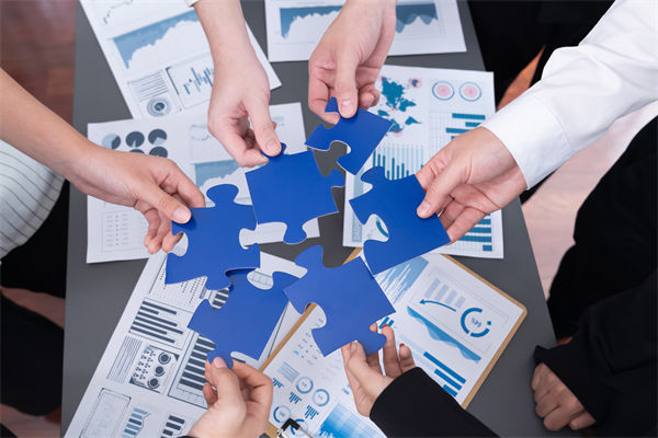 員工對文化認同度低迷，企業(yè)文化怎樣筑牢凝聚力？